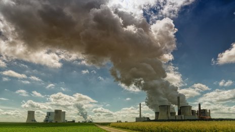 САЩ и Европа са двигателите на световните енергийни емисии от началото на 2025 г.