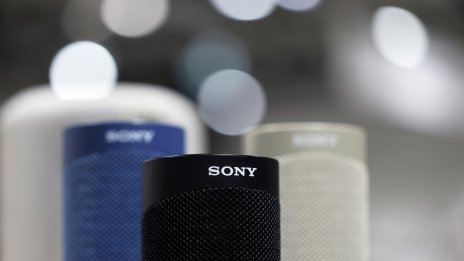 Sony повиши прогнозата за печалбата си, подкрепена от слабата йена