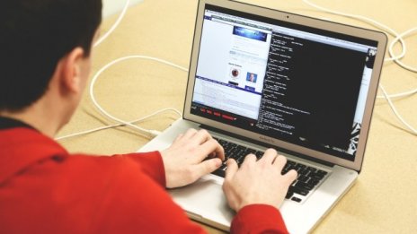 Ще стане ли ИКТ секторът най-добре развиващият се в България през 2022 г.?