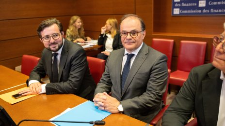 Френският парламент одобри избора на Макрон за ръководител на централната банка