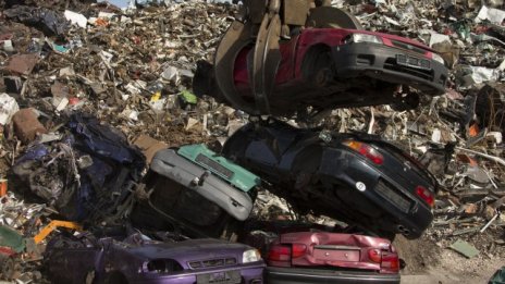 България плаща най-високите екотакси в ЕС за рециклиране на стари автомобили