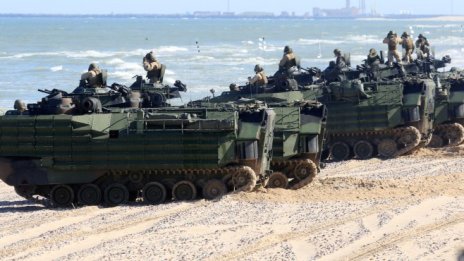 ЕК: Европа може да стане военна сила