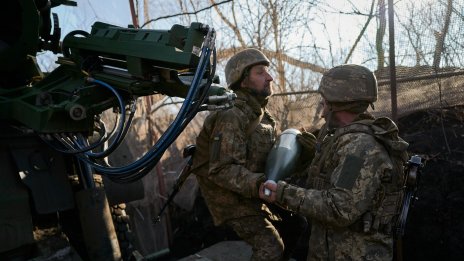 Русия се готви за финален щурм към Покровск, украинците не са готови да се предават