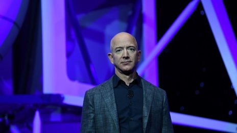 Amazon е заплашвала с уволнение служители, критикували климатичните ѝ политики?