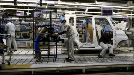 Nissan свива производството в свой завод в Япония заради проблем с доставките