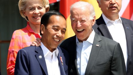 САЩ ще преговарят с Индонезия за доставки на никел за електромобилни батерии