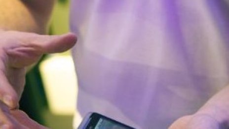 Големите главоболия на Google с новото приложение на Facebook