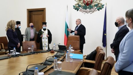 Стартирана е процедура за купуване на медицински хеликоптер