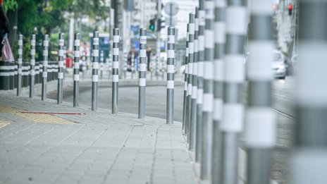 Тротоари с площта на седем футболни игрища са обновени в София от началото на годината