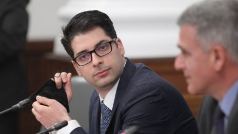 Пеканов: Съдебната реформа и енергетиката задържат внасянето на Плана за възстановяване в ЕК