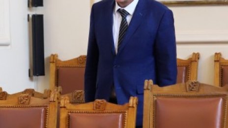 Кацаров: При спад в броя на заразените с коронавирус мерките може да отпаднат