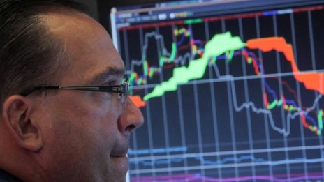 Tелекомуникационните и имотните компании с най-големи спадове в S&P 500