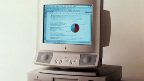 Стар компютър на Apple е продаден на търг за 365 хил. долара