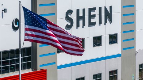 Малките пратки от Китай вече не влизат безмитно в САЩ