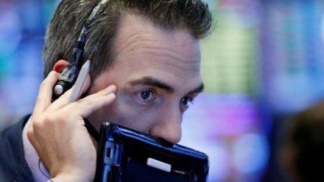 Меркел подхрани бичите настроения спрямо еврото