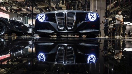 BMW си оставя вратичка за двигателя с вътрешно горене и след 2035 г.
