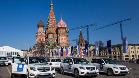 Медалистите на Русия от Сочи седнаха в Mercedes-и