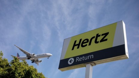 Hertz обяви процедура за защита от фалит след натрупан дълг от 24,4 млрд. долара