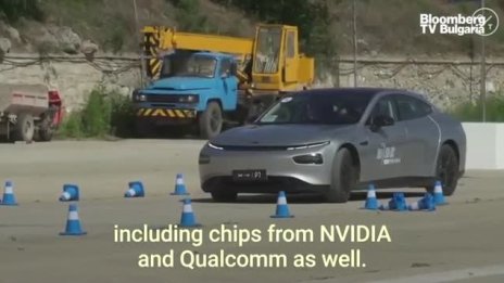 Китайският &bdquo;убиец&ldquo; на Tesla излиза на пистата