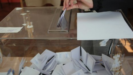 Боряна Димитрова: Важно е да бъде излъчен редовен парламент
