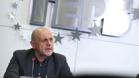 Правителството няма да внесе заявката за парите за възстановяване от ЕС