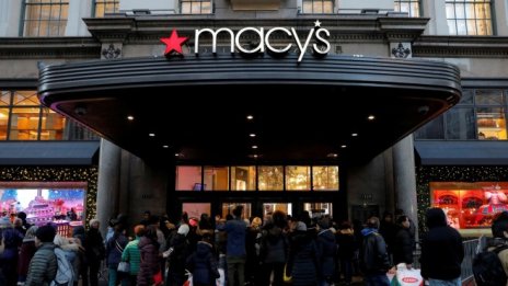 Macy's отчете силно тримесечие и повиши прогнозата си за годината