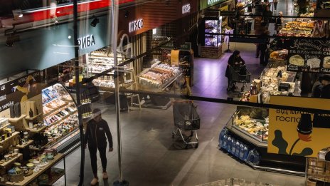 Украинският бизнес води спасителна битка за приходите си