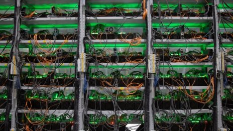 Рискове и регулации: Централните банкери остават предпазливи за дигиталните пари