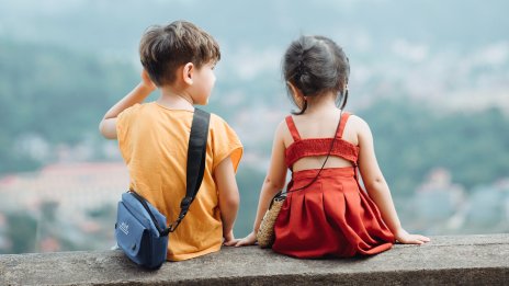 Избори 2022: Какви политики за децата залагат партиите?