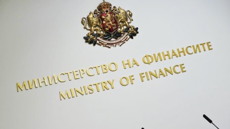 Гълъб Донев смени директора на АДФИ