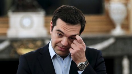 Гръцкото правителство в надпревара с времето, за да защити политиките си
