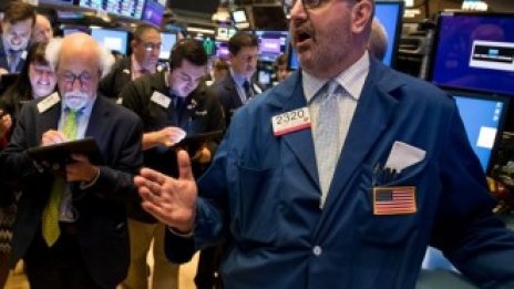 Nasdaq отваря сесията с нов рекорд*