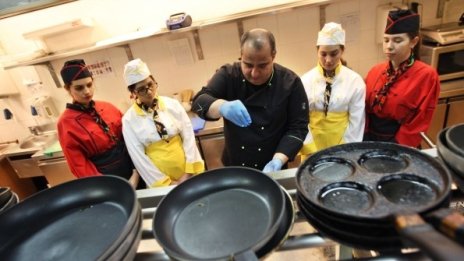 Фирмите работодатели на ученици ще влязат в регистър