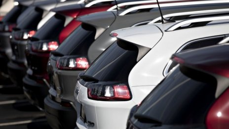 Stellantis продава дела си в своя китайски финансов бизнес на партньора Dongfeng