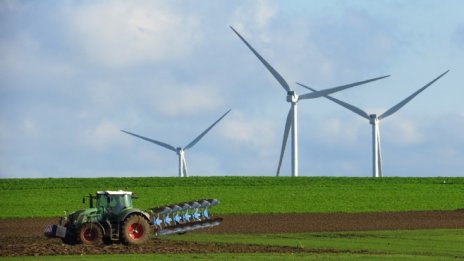 Идеята за „зони без турбини“ може да свие наполовина потенциала на вятърната енергия в Германия