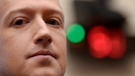 Тайната вечеря на Зукърбърг и Тръмп