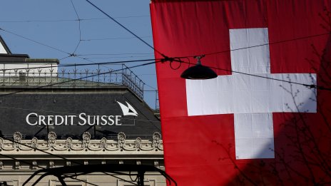 Може ли Credit Suisse да оцелее в кризата?