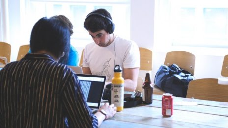 Възможно ли е иновативно образование в България?