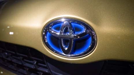 Toyota представи консервативна прогноза въпреки силния годишен отчет