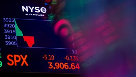 Силният пазар на труда влошава настроението на Wall Street*