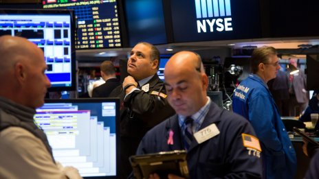 Икономическите тревоги тласнаха Nasdaq към трета поредна сесия на спад