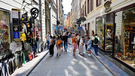 Икономическото възстановяване на Швеция буксува заради спада в производствената активност