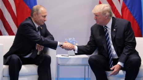 Следователи с ново откритие за връзки на приближени на Тръмп с Русия