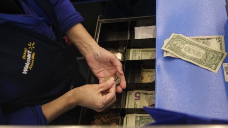 Целта за инфлацията не трябва да пренебрегва фискалните рамки