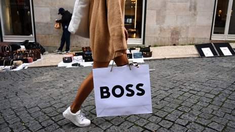 Hugo Boss запазва силното си представяне в САЩ и Китай