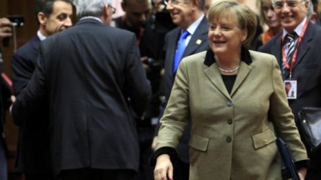 Новият европейски спасителен фонд ще се задейства от 1 юли