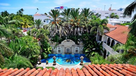 Бившето имение на Версаче се превърна в приказен хотел