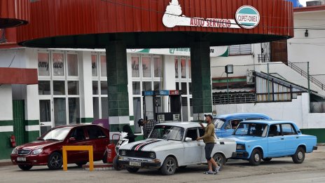 Комунистическа Куба е на ръба на разпада