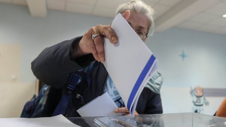 България чака следващия лидер, който да сложи край на политическата безизходица