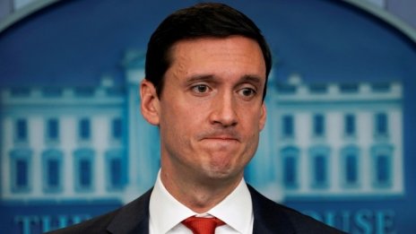 Съветникът на Доналд Тръмп по вътрешната сигурност Том Босърт подаде оставка